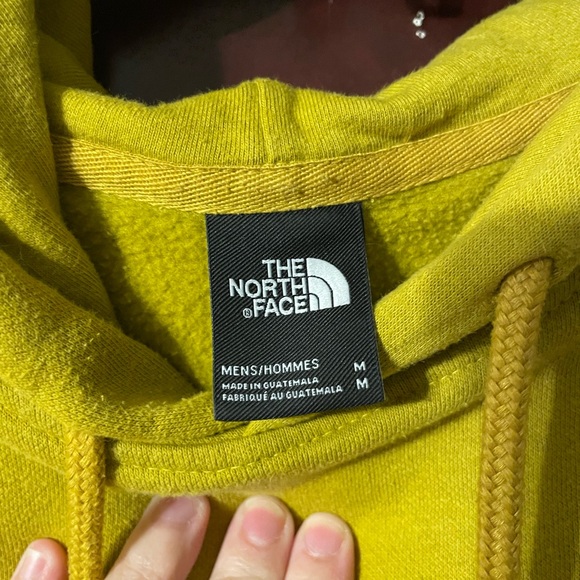 The north face hoodie - Picture 2 of 3